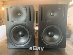 2X Genelec Powered Studio Speakers PAIR -model- 1030A