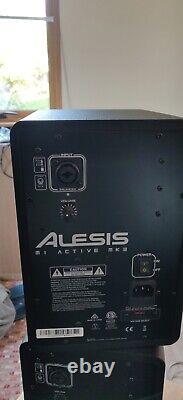 ALESIS M1 Active MK3 Powered 5 Studio / DJ Monitors (PAIR)