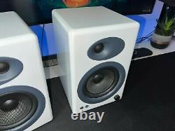 Audioengine A5+ Premium Powered Active Speakers (PAIR) White Gloss + Desk Stands