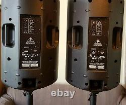 Behringer Eurolive B215A Powered PA Speaker pair with speaker stands