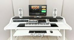 IK Multimedia iLoud MTM WHITE Dual 3.5 Profesional Powered Studio Monitors Pair