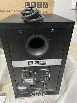 JBL 305P MKII Powered 5-Inch Two-Way Studio Monitor Pair