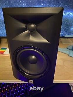 JBL LSR305 5 Two-Way Powered Studio Monitors PAIR