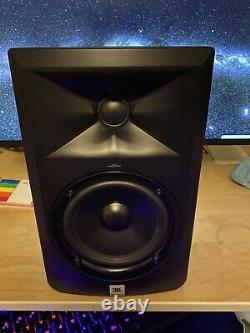 JBL LSR305 5 Two-Way Powered Studio Monitors PAIR