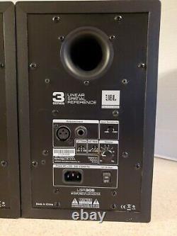 JBL LSR305 Powered Pair of 5-inch Two-Way Studio Monitor Matte Black 3 Series