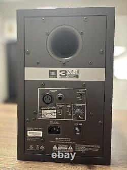 JBL Professional 305PMKII Powered 5 Two-Way Studio Monitor (PAIR)