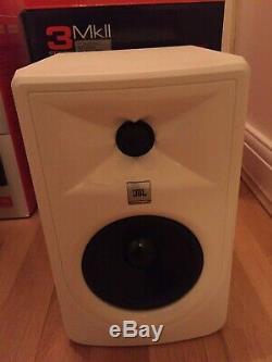 Jbl Lsr305p Mkii 5 Studio Monitors (pair) Powered Active Speakers