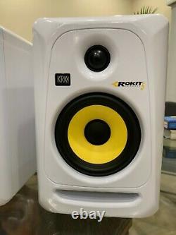 KRK RP5G3 ROKIT 5 G3 5 2-Way Powered Studio Monitor, White (Pair)