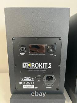 KRK RP5 Rokit 5 G4 5 Powered Studio Monitor Pair & Focusrite Scarlett Solo