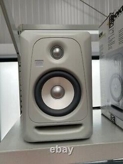 KRK Rokit 5 RP5G3WN limited Edition WHITE NOISE Powered Monitor Speakers Pair