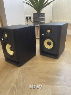 KRK Rokit RP5 G4 5 inch Powered Studio Monitors Black (Pair) LCD setup display