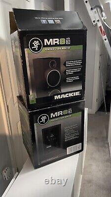 Mackie MR8 MK3 Powered Large Studio Monitors Pair