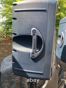 Mackie SRM450v2 12 Inch Powered Loudspeaker Black, Pair, With Stands And Cases