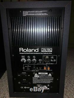 PAIR ROLAND DS-90A Two Powered 24-bit Digital Studio Monitors Bi-Amp