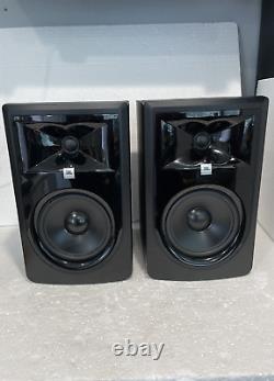 Pair (2) Of JBL 3 Series 306p MKII 6 Powered Studio Monitor Speaker