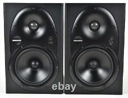 Pair Mackie HR624 Powered Active Studio Monitor Speaker GREAT