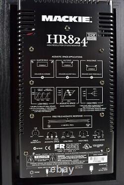 Pair Mackie HR824 Powered Active Studio Monitor Speaker GREAT