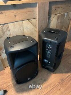 Pair Mackie Srm 450 V3 Powered Speakers + Gig Bags