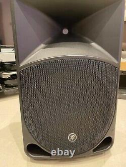 Pair Of Mackie Thump 15A Active DJ PA Powered Speakers