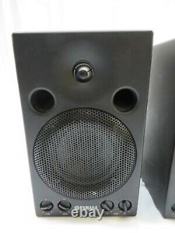 Pair Yamaha MSP3 Powered 30 Watt Studio Monitors (2 Total Speakers)