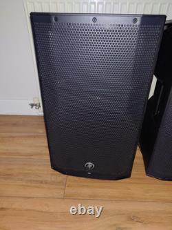 Pair of Mackie Thump 12 BST Active Powered PA Disco Speaker (1300w) Bluetooth