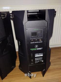 Pair of Mackie Thump 12 BST Active Powered PA Disco Speaker (1300w) Bluetooth