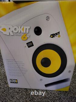 Pair of WHITE KRK ROKIT RP6se RP6G2SE-NA Powered G2 studio monitor Speakers