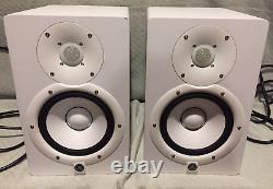 Pair of White Yamaha Powered Speaker System Monitors HS7 LF 6.5 Cone HF 1 Dome