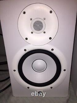 Pair of White Yamaha Powered Speaker System Monitors HS7 LF 6.5 Cone HF 1 Dome