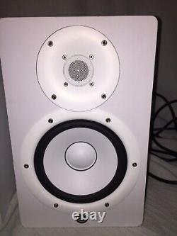Pair of White Yamaha Powered Speaker System Monitors HS7 LF 6.5 Cone HF 1 Dome