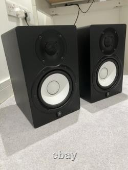 Pair of Yamaha HS7 Powered Studio Monitor Speakers