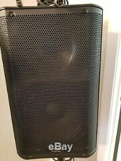 QSC K10 1000W Powered Speaker PAIR with SHURE MIC and XLR Cable