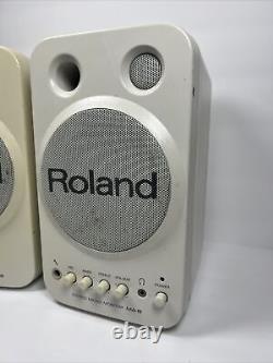 ROLAND MA-8 Stereo Micro Monitor Speakers Active Powered Studio Pair Work Good