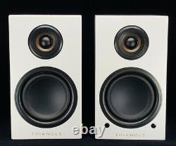 Triangle Bookshelf Speakers Elara LN01A Active Powered Wireless White Pair