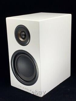 Triangle Bookshelf Speakers Elara LN01A Active Powered Wireless White Pair