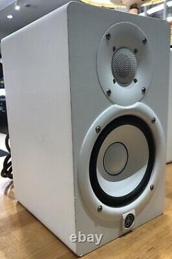 YAMAHA HS5 POWERED STUDIO MONITOR PAIR (X2 Speakers)(White) Mint