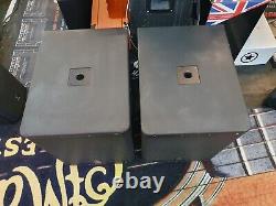 Yamaha DXS15 Active Powered Subwoofer Subs Pair