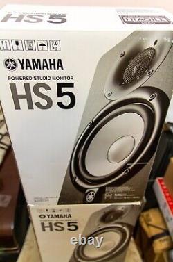 Yamaha HS5 5-Inch Powered Studio Monitor Speakers (Pair) -OPEN BOX