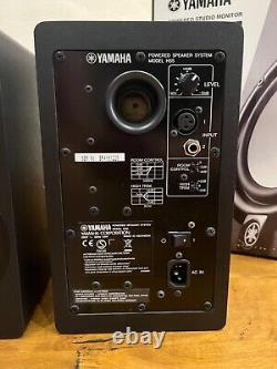 Yamaha HS5 Active Studio Monitors (Pair) with original box & two power chords
