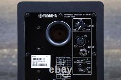 Yamaha HS5 Matched Pair 2-Way Bi-Amp 5 Woofer Powered Studio Monitor (Black)