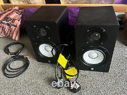 Yamaha HS5 Powered Studio Monitor (Pair) Black