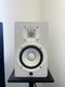 Yamaha HS5 Powered Studio Monitor Pair in white HS5W Active Monitors