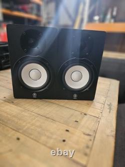 Yamaha HS5 Powered Studio Monitors Black PAIR
