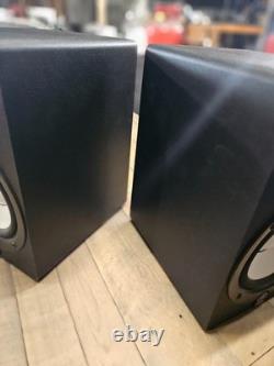 Yamaha HS5 Powered Studio Monitors Black PAIR