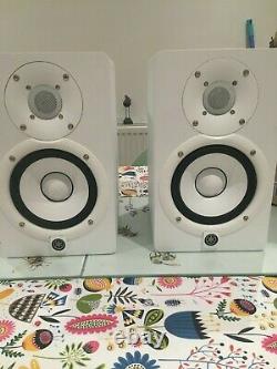 Yamaha HS5 Powered Studio Monitors (Pair) White