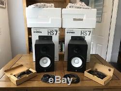 Yamaha HS7 Powered Studio Monitor Speakers Black (Pair)