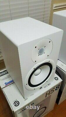 Yamaha HS8 8 inch Powered Studio Monitor White Pair